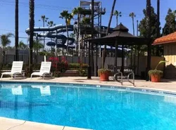 Best Inn & Suites