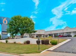 Motel 6-Conyers, GA