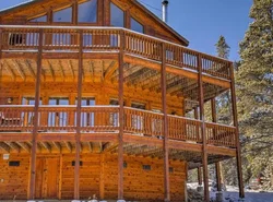 Fairplay House with Deck and Panoramic Nature Views!
