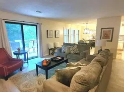 Hidden Gem 3bd/2bth 1levl