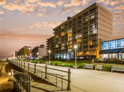 Coastal Hotel & Suites Virginia Beach - Oceanfront