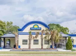 Days Inn by Wyndham Virginia Beach Town Center