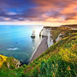 Etretat's Cliff, Étretat Accommodation Ohio
