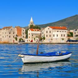 Kastela Accommodation Ohio
