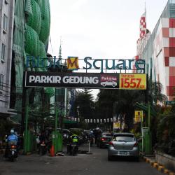 Blok M Square, Jakarta Accommodation Ohio