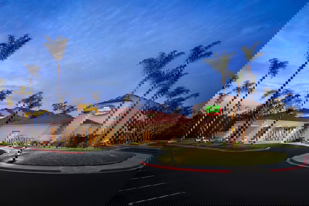 Courtyard By Marriott San Diego Sorrento Valley - thumb 0