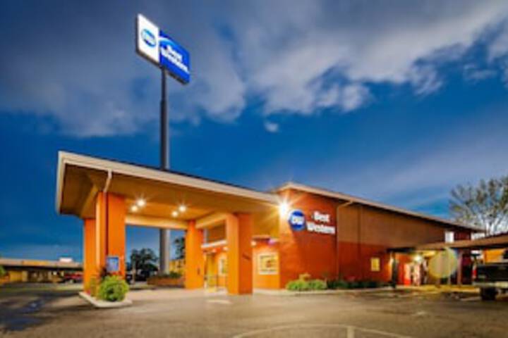 Best Western Anderson Inn - thumb 0