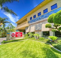 Best Western Plus Anaheim Inn - Accommodation Ohio