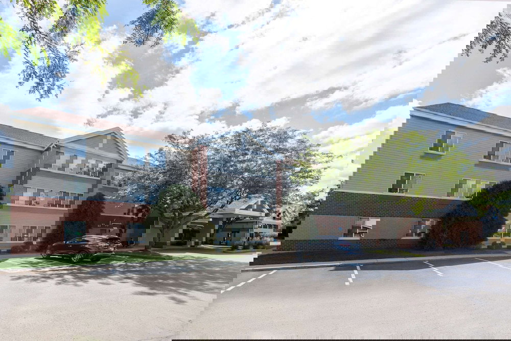 Days Inn & Suites By Wyndham Madison - thumb 2