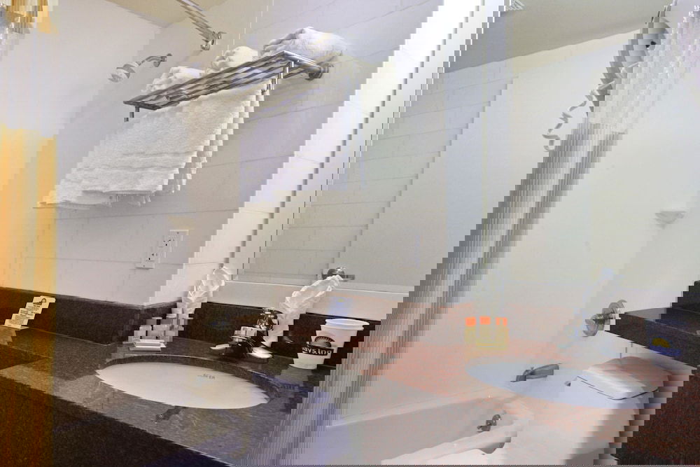 Days Inn By Wyndham Bronx Near Stadium - thumb 3