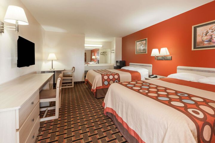 Super 8 By Wyndham Athens TX - thumb 2