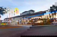 Super 8 by Wyndham Hammond