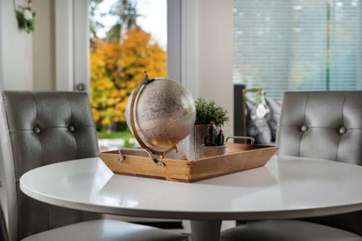 Milwaukie Heights South Studio - thumb 3