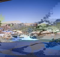 Sunset Oasis - Accommodation Ohio