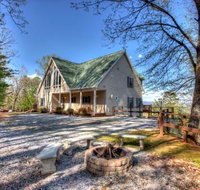 Luxury Mountain View Chalet - Accommodation Ohio