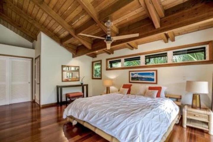 Pinetrees Beach Villa Home - thumb 4