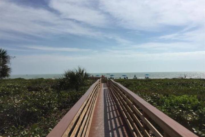 Sanibel Arms B4 - thumb 5