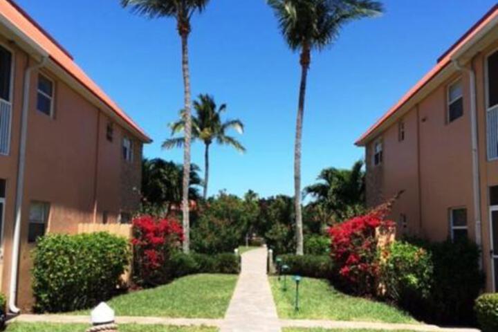Sanibel Arms B4 - thumb 3