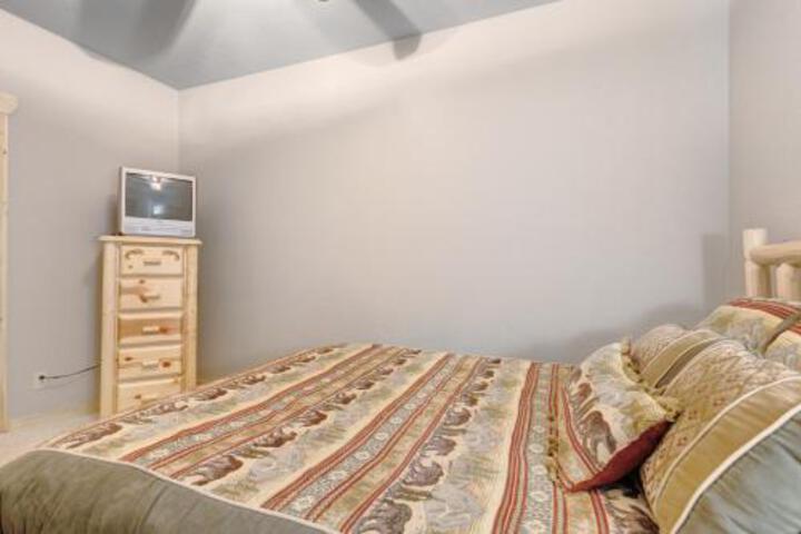 Voyageur Crossings - thumb 4