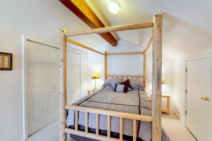 Aspen Village Condo #32 - thumb 1