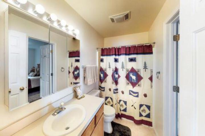 Aspen Village Condo #32 - thumb 0