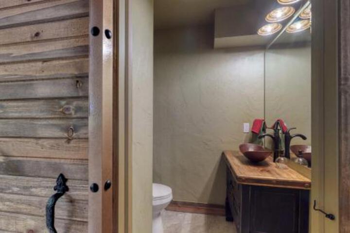 4 Bed 4 Bath Vacation Home In Oaks At Wasatch - thumb 2