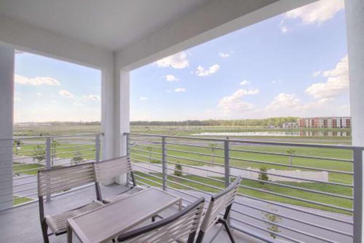 4721 Storey Lake - thumb 2