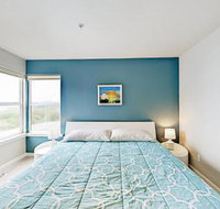 New Listing! Remodeled Beach Haven W / Hot Tub Home - Accommodation Ohio