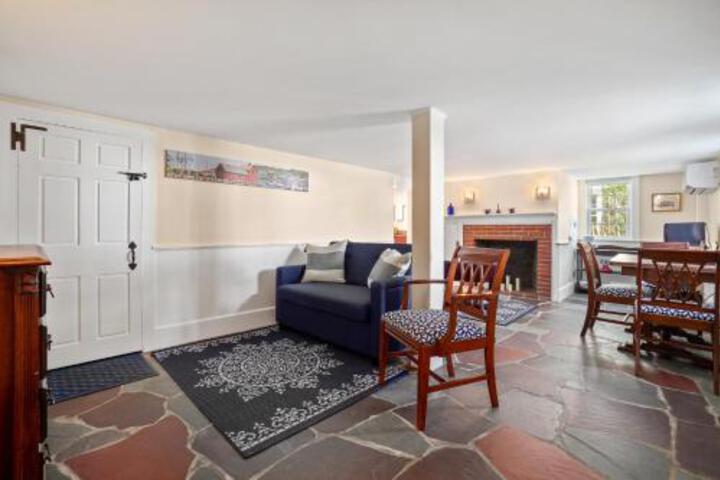 Olde New House - thumb 4