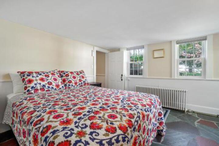 Olde New House - thumb 1