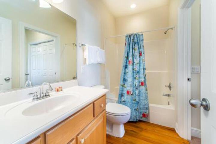 Ocean Spray By RealJoy Vacations - thumb 6
