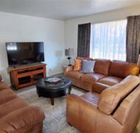 New! Cozy Duplex in Historic North End - Accommodation Ohio