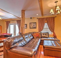 Spacious Beech Mountain Log Cabin w / Private Patio! - Accommodation Ohio