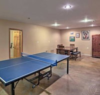 Peaceful Custom Carbondale Home w / Pool Near SIU - Accommodation Ohio