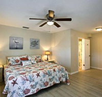 St. Petersburg Apt w / Shared Pool 5 Miles to Beach - Accommodation Ohio