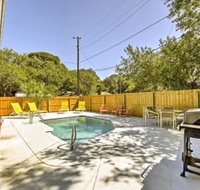 Cozy St. Petersburg Apartment 5 Miles to Beach - Accommodation Ohio