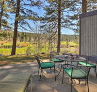 Quiet Home with Graeagle Meadows Golf Course View - Accommodation Ohio