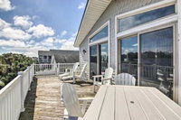 NEW Spacious Fenwick Island Home w / Canalfront Deck