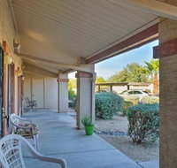 Cozy Apache Junction Condo w / Views  Shared Pool - Accommodation Ohio