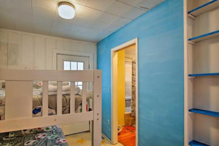 Grand Beach Home W / Pool & Hot Tub On Lake Michigan - thumb 0