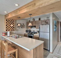 Lake Ozark Condo Pool Fishing Docks & More! - Accommodation Ohio