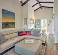 Modern Home w / Deck 1 Mi to Beech Mountain Resort - Accommodation Ohio