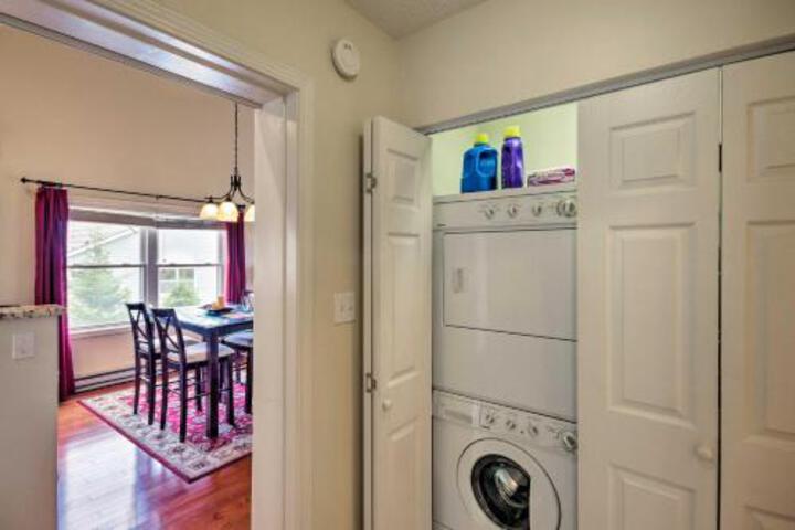 Cozy Condo W / Mountain Views 2 Miles To Resort! - thumb 0