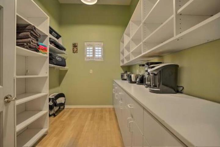 Pueblo House W / Pool In Shadows Of Zion Natl Park - thumb 5