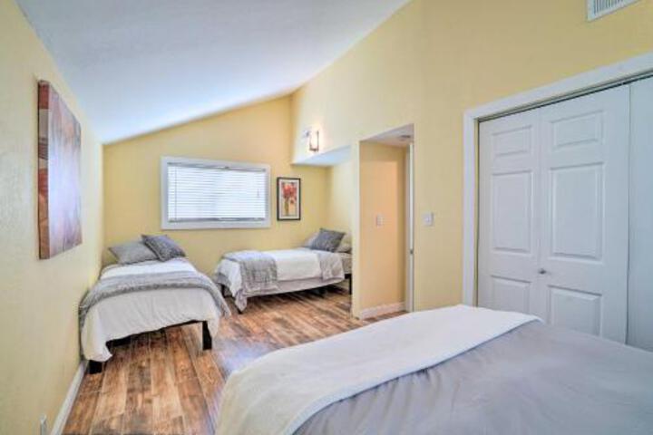 Pleasure Point / Santa Cruz House 1 Block To Beach! - thumb 6