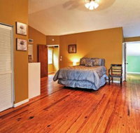 Peaceful St. Petersburg Home Near Beach  Dwtn - Accommodation Ohio