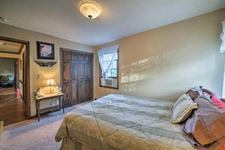 Dayton Home W / Pool Porch & Deck On 37 Acres! - thumb 6