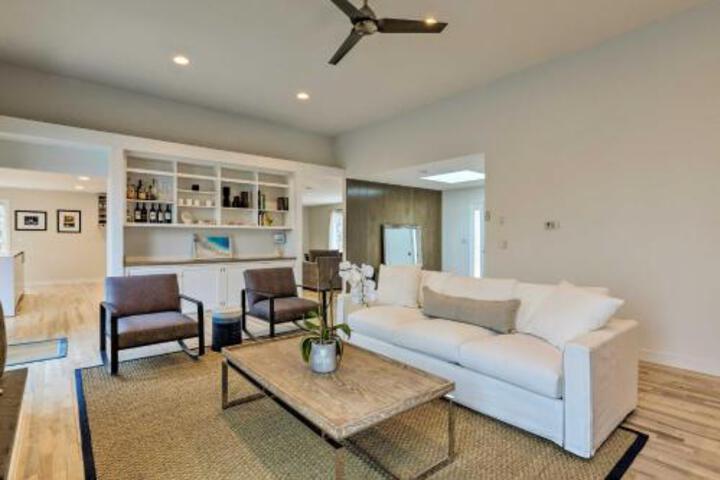 Hamptons Home W / Heated Pool Walk To Beach! - thumb 2