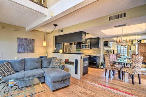 10Mi To Downtown From North Phoenix Townhome! - thumb 0