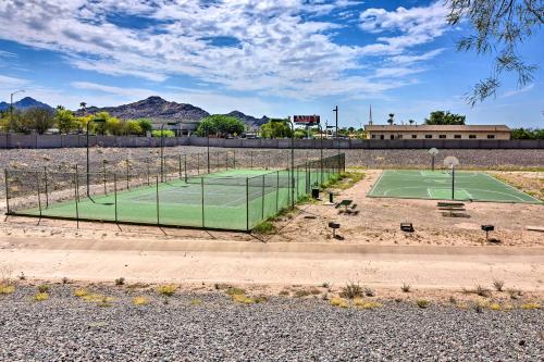 10Mi To Downtown From North Phoenix Townhome! - thumb 4